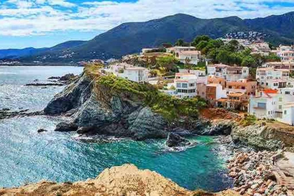 Apartamento Con Piscina En Llança Esterno foto