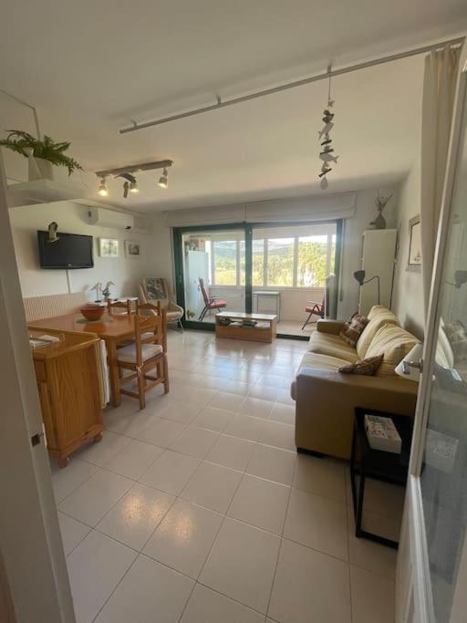 Apartamento Con Piscina En Llança Esterno foto